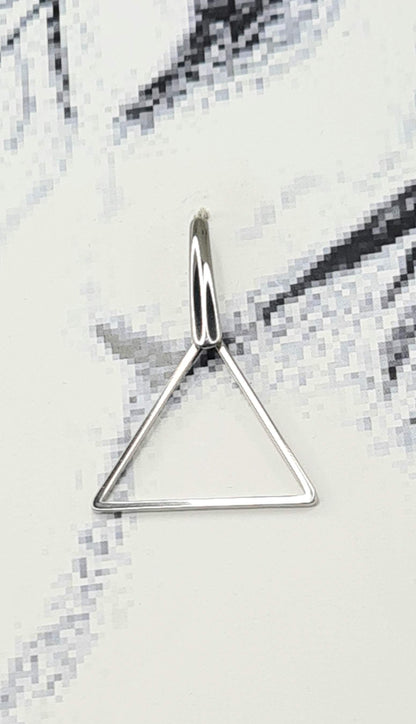 Pendientes Triángulo - compra hoy y recibe mañana en tu casa. Envío Gratis