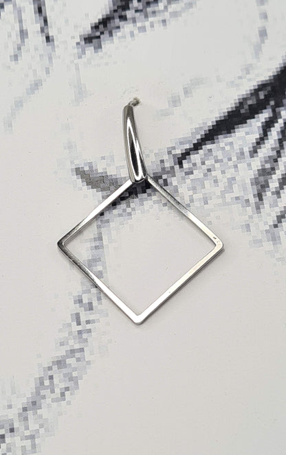 Pendientes Cuadrado - compra hoy y recibe mañana en tu casa. Envío Gratis