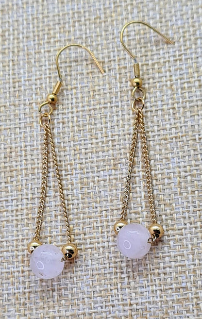Pendientes dorados de Cuarzo Rosa - compra hoy y recibe mañana en tu casa. Envío Gratis