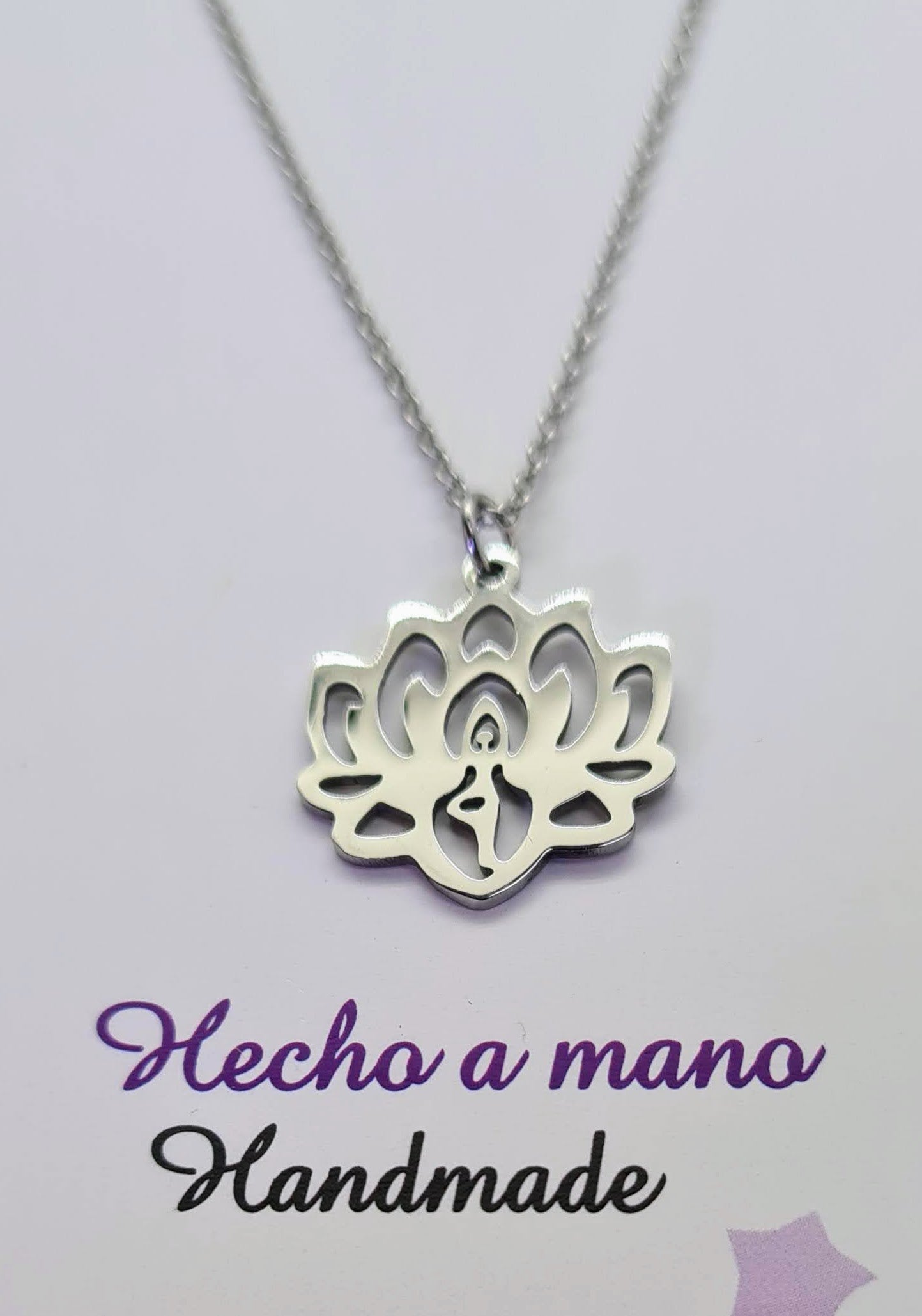 Colgante Flor de Loto - compra hoy y recibe mañana en tu casa. Envío Gratis