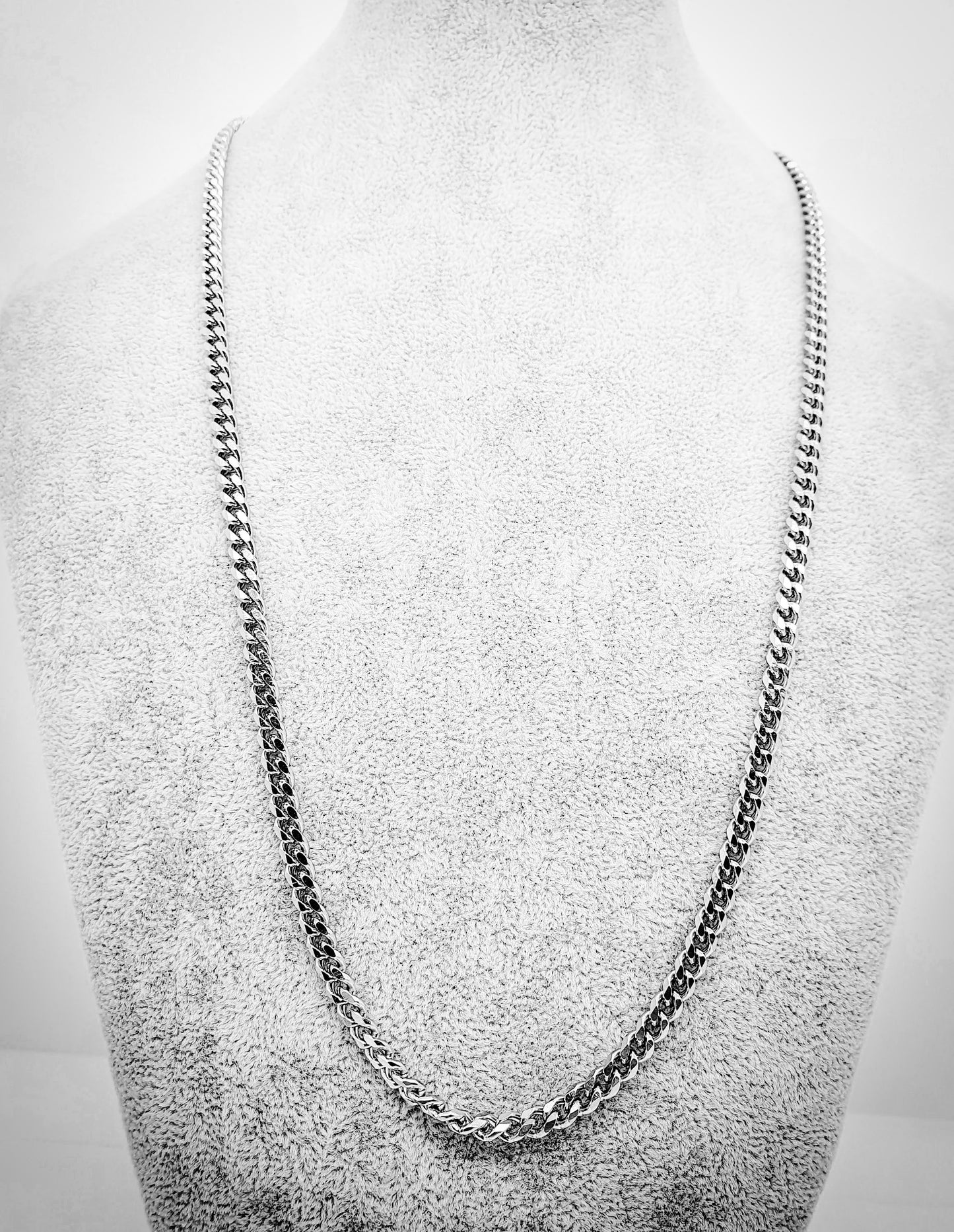 Curb chain or Cuban chain, 2 widths