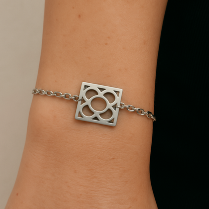 Pulsera Flor de Barcelona de acero inoxidable, artesanía hecha a mano, recuerdo de Barcelona.